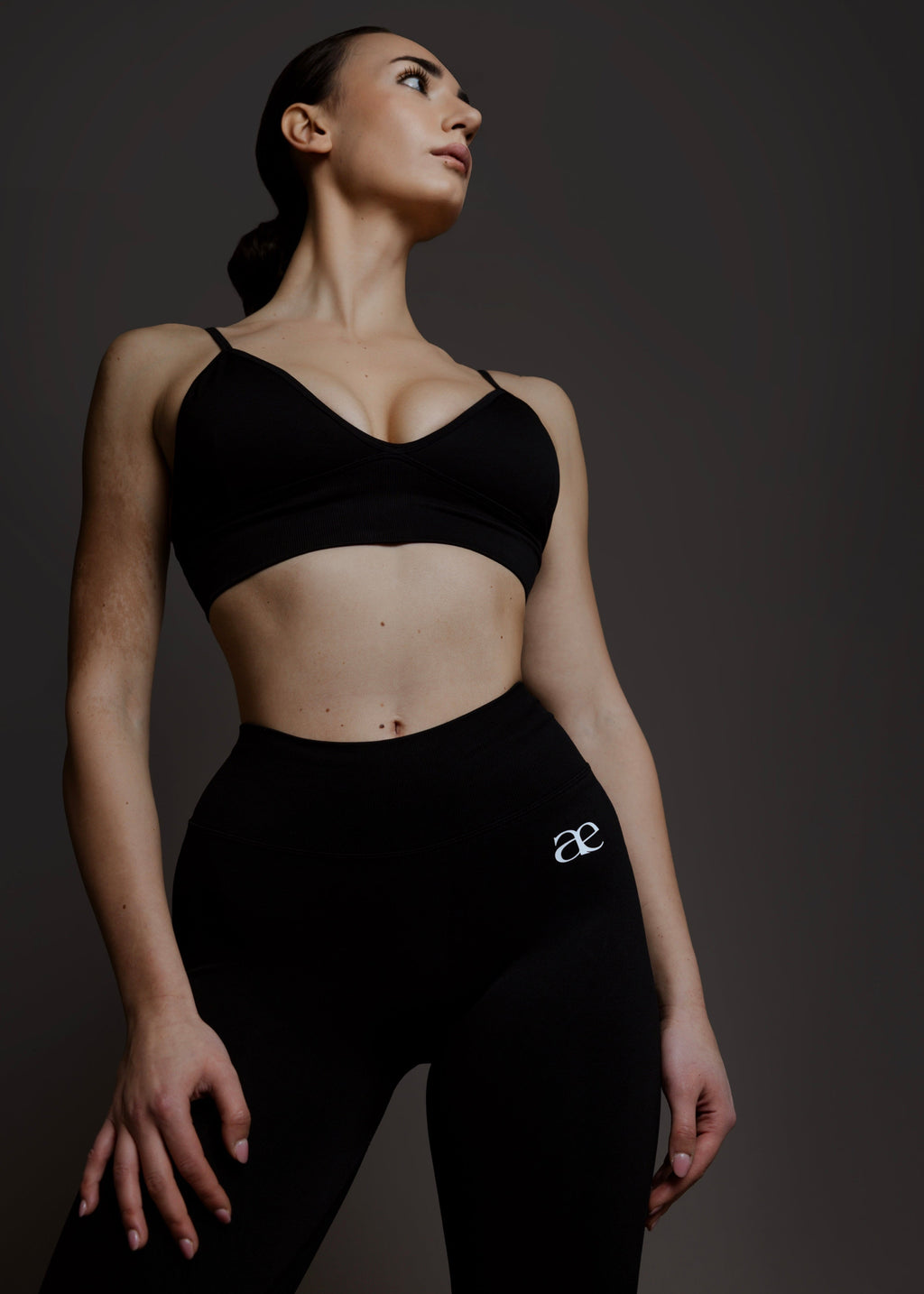 Balance Bra & Leggings | Iron Black